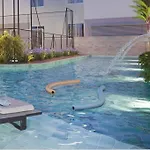 Apto Com Varanda E Vista Mar Em Clube Fortaleza (Ceara)