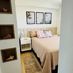 Apartamento Apto Com Varanda E Vista Mar Em Clube *