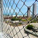 Apto Com Varanda E Vista Mar Em Clube *