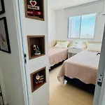 Apto Com Varanda E Vista Mar Em Clube * Fortaleza (Ceara)