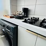 Apto Com Varanda E Vista Mar Em Clube * Fortaleza (Ceara)
