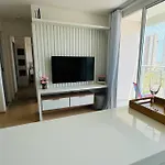 Apto Com Varanda E Vista Mar Em Clube Apartamento Fortaleza (Ceara)