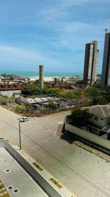 Apto Com Varanda E Vista Mar Em Clube Fortaleza (Ceara)